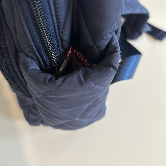 Vera Bradley bad pack - Picture 6 of 8